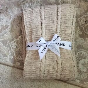 Lucky Brand Cream Beige Cable Knit Throw Blanket